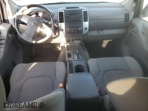 2010 Nissan Frontier SE z VIN 1N6AD0FV0AC436355, wystawiony jako Copart lot #42575455 z przebiegiem Nie podano mil oraz Szkoda całkowita • Salvage title. Historia ofert i sprzedaży dostępna na DreamBid. Obrazek 8.