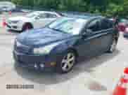 2014 Chevrolet Cruze 2LT с VIN 1G1PE5SB8E7267048, выставлен на аукционе IAAI как лот 42351474 с пробегом 168 450 миль миль и . История ставок и продаж доступна на DreamBid. Изображение 2.