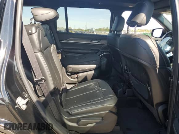 2025 Jeep Grand Cherokee Limited с VIN 1C4RJKBG8S8702033, выставлен на аукционе Copart как лот 70830185 с пробегом 757 миль миль и Чистый • Clean title. История ставок и продаж доступна на DreamBid. Изображение 10.