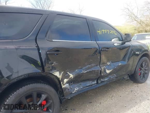 2017 Dodge Durango R/T z VIN 1C4SDJCT2HC935619, wystawiony jako IAAI lot #41959296 z przebiegiem 97 283 mil mil oraz . Historia ofert i sprzedaży dostępna na DreamBid. Obrazek 19.