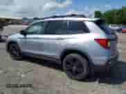 2021 Honda Passport Sport z VIN 5FNYF7H29MB002515, wystawiony jako Copart lot #58759645 z przebiegiem 61 602 mil mil oraz Szkoda całkowita • Salvage title. Historia ofert i sprzedaży dostępna na DreamBid. Obrazek 2.