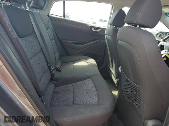 2018 Hyundai Ioniq Blue z VIN KMHC65LC2JU060253, wystawiony jako Copart lot #71412715 z przebiegiem 120 724 mil mil oraz Szkoda całkowita • Salvage title. Historia ofert i sprzedaży dostępna na DreamBid. Obrazek 10.