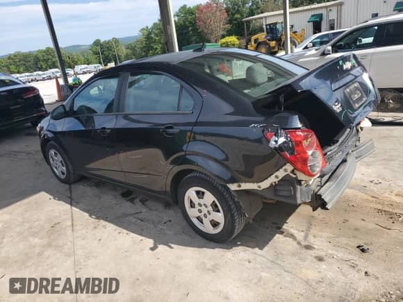 2014 Chevrolet Sonic LS с VIN 1G1JA5SHXE4145525, выставлен на аукционе Copart как лот 70354475 с пробегом 51 705 миль миль и Списание • Salvage title. История ставок и продаж доступна на DreamBid. Изображение 2.
