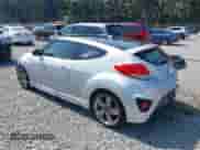 2013 Hyundai Veloster Turbo с VIN KMHTC6AE6DU083543, выставлен на аукционе IAAI как лот 43087332 с пробегом 158 716 миль миль и . История ставок и продаж доступна на DreamBid. Изображение 3.