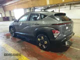 2025 Hyundai Kona SEL с VIN KM8HB3AB4SU321061, выставлен на аукционе Copart как лот 87108655 с пробегом 8 392 миль миль и Списание • Salvage title. История ставок и продаж доступна на DreamBid. Изображение 2.