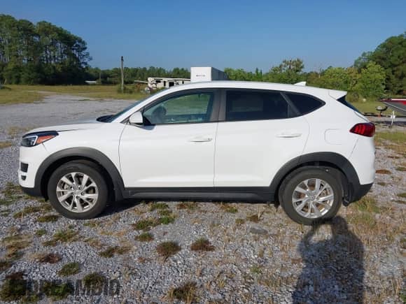 2021 Hyundai Tucson SE with VIN KM8J23A47MU287994, listed as a IAAI auction lot 43347397 with 24,121 mi miles and . Bid and sale history available at DreamBid. Image 14.