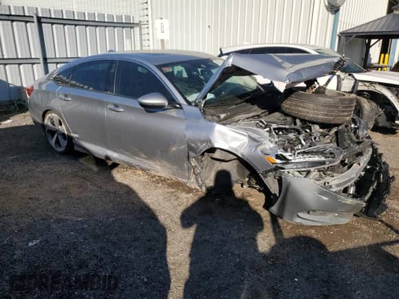2018 Honda Accord Touring с VIN 1HGCV2F96JA800511, выставлен на аукционе Copart как лот 85712595 с пробегом Не указан миль и Списание • Salvage title. История ставок и продаж доступна на DreamBid. Изображение 4.