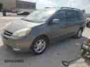 2005 Toyota Sienna XLE z VIN 5TDZA22C45S379337, wystawiony jako Copart lot #80653935 z przebiegiem 219 825 mil mil oraz Szkoda całkowita • Salvage title. Historia ofert i sprzedaży dostępna na DreamBid. Obrazek 1.