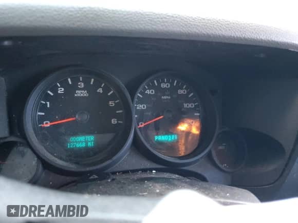 2011 Chevrolet Silverado 1500 LS с VIN 1GCRKREA9BZ455211, выставлен на аукционе Copart как лот 71443775 с пробегом 127 668 миль миль и Чистый • Clean title. История ставок и продаж доступна на DreamBid. Изображение 9.