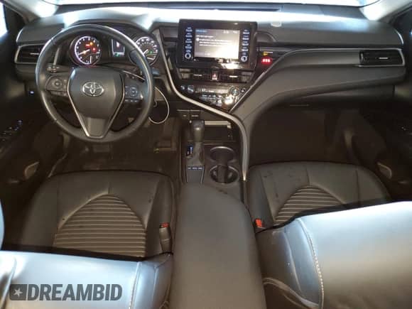 2023 Toyota Camry SE z VIN 4T1G11AK9PU774148, wystawiony jako Copart lot #80403455 z przebiegiem 34 354 mil mil oraz Szkoda całkowita • Salvage title. Historia ofert i sprzedaży dostępna na DreamBid. Obrazek 8.