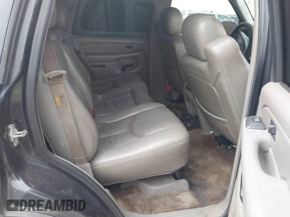 2005 Chevrolet Tahoe LT с VIN 1GNEC13T15J138079, выставлен на аукционе IAAI как лот 42656164 с пробегом 331 287 миль миль и . История ставок и продаж доступна на DreamBid. Изображение 8.