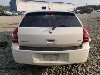 2008 Dodge Magnum SXT с VIN 2D4FV37V68H242364, выставлен на аукционе Copart как лот 67796624 с пробегом 232 497 миль миль и Списание • Salvage title. История ставок и продаж доступна на DreamBid. Изображение 6.
