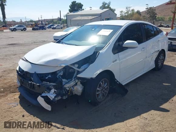 2022 Toyota Prius Limited with VIN JTDKAMFP7N3201286, listed as a IAAI auction lot 43282629 with 31,664 mi miles and . Bid and sale history available at DreamBid. Image 20.