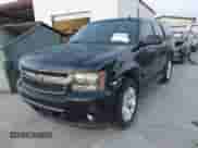 2009 Chevrolet Tahoe z VIN 1GNFC13549R122701, wystawiony jako IAAI lot #42939816 z przebiegiem 211 564 mil mil oraz . Historia ofert i sprzedaży dostępna na DreamBid. Obrazek 2.