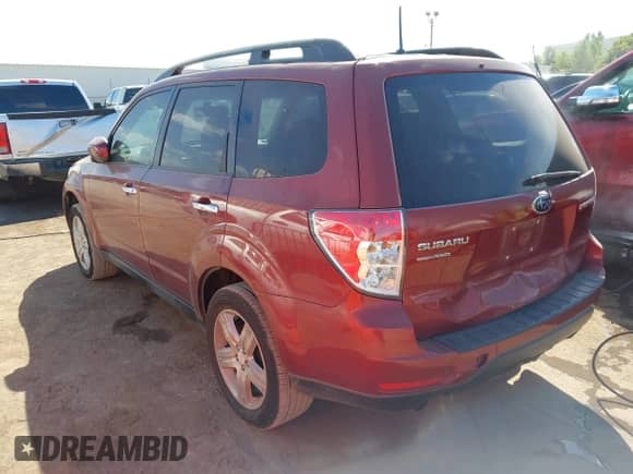 2010 Subaru Forester X Limited with VIN JF2SH6DC5AH797343, listed as a IAAI auction lot 43335490 with 123,627 mi miles and . Bid and sale history available at DreamBid. Image 3.