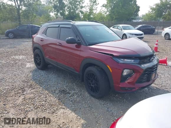 2022 Chevrolet TrailBlazer RS z VIN KL79MUSL7NB146091, wystawiony jako IAAI lot #42425821 z przebiegiem 32 313 mil mil oraz . Historia ofert i sprzedaży dostępna na DreamBid. Obrazek 1.