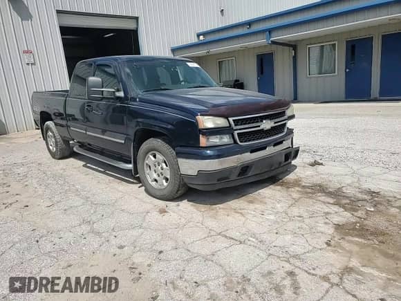 2006 Chevrolet Silverado 1500 LT1 with VIN 2GCEK19V761186704, listed as a Copart auction lot 61661155 with 168,733 mi miles and Salvage title. Bid and sale history available at DreamBid. Image 13.