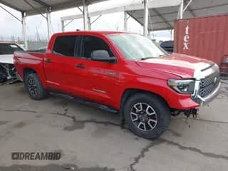 2020 Toyota Tundra SR5 с VIN 5TFEY5F15LX258280, выставлен на аукционе IAAI как лот 43340700 с пробегом 72 644 миль миль и . История ставок и продаж доступна на DreamBid. Изображение 1.