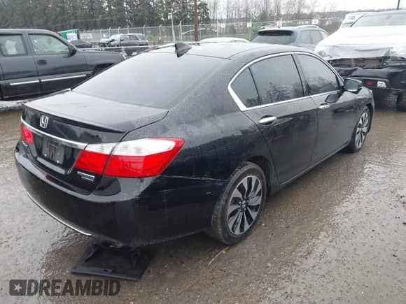 2015 Honda Accord Touring с VIN 1HGCR6F71FA007327, выставлен на аукционе IAAI как лот 41103556 с пробегом 162 472 миль миль и . История ставок и продаж доступна на DreamBid. Изображение 4.