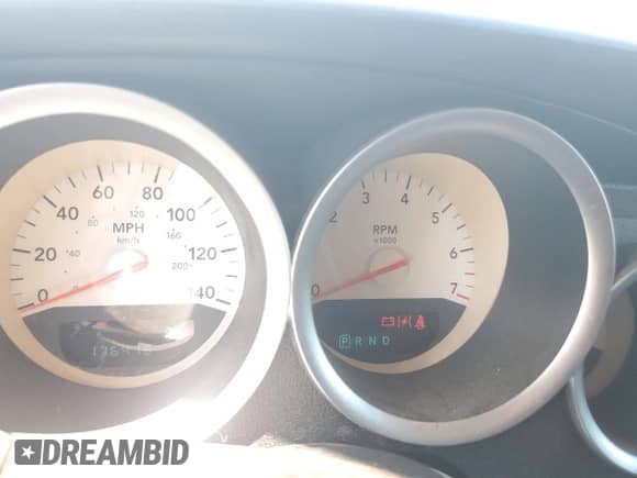 2006 Dodge Magnum with VIN 2D4FV47VX6H402961, listed as a Copart auction lot 87429055 with 176,416 mi miles and Clean title. Bid and sale history available at DreamBid. Image 9.