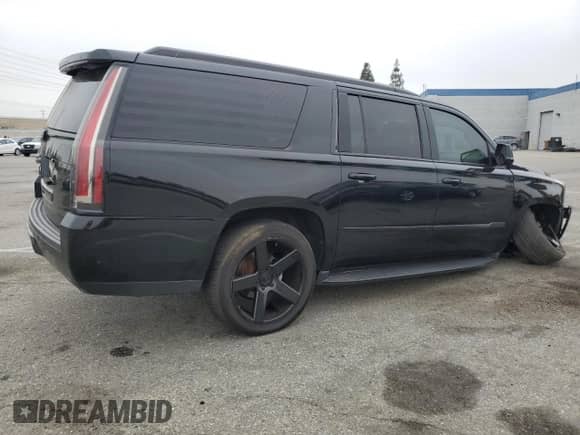 2017 Cadillac Escalade ESV Luxury с VIN 1GYS4HKJ0HR186092, выставлен на аукционе Copart как лот 58275765 с пробегом 136 750 миль миль и Списание • Salvage title. История ставок и продаж доступна на DreamBid. Изображение 3.