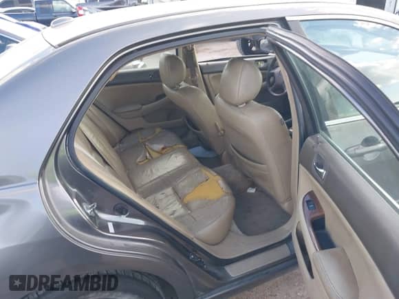 2006 Honda Accord EX-L z VIN 1HGCM568X6A012530, wystawiony jako IAAI lot #43318581 z przebiegiem 374 826 mil mil oraz . Historia ofert i sprzedaży dostępna na DreamBid. Obrazek 8.