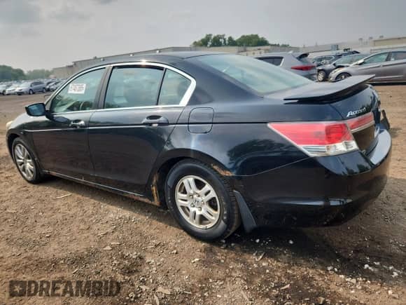 2012 Honda Accord EX z VIN 1HGCP2E7XCA128580, wystawiony jako Copart lot #67487385 z przebiegiem 134 055 mil mil oraz Czysty tytuł • Clean title. Historia ofert i sprzedaży dostępna na DreamBid. Obrazek 2.