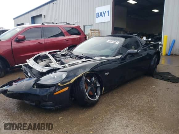 2013 Chevrolet Corvette 1LT with VIN 1G1YA2DW3D5110195, listed as a Copart auction lot 81255114 with 99,999 mi miles and Clean title. Bid and sale history available at DreamBid. Image 1.