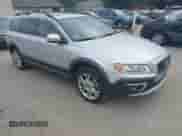 2016 Volvo XC70 T5 Premier z VIN YV4612NK7G1270888, wystawiony jako IAAI lot #43035245 z przebiegiem 123 860 mil mil oraz . Historia ofert i sprzedaży dostępna na DreamBid. Obrazek 1.