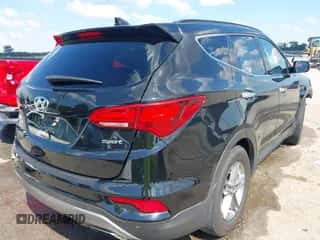 2017 Hyundai Santa Fe 2.4L z VIN 5XYZU3LB8HG447529, wystawiony jako IAAI lot #43347359 z przebiegiem 113 866 mil mil oraz . Historia ofert i sprzedaży dostępna na DreamBid. Obrazek 4.