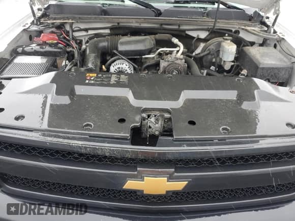 2013 Chevrolet Silverado 1500 Work Truck z VIN 1GCNCPEX0DZ268303, wystawiony jako Copart lot #58049045 z przebiegiem 147 573 mil mil oraz Czysty tytuł • Clean title. Historia ofert i sprzedaży dostępna na DreamBid. Obrazek 11.