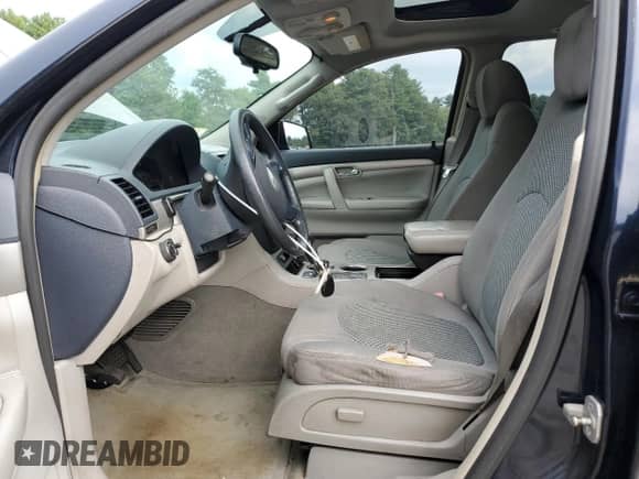 2007 Saturn Outlook XE with VIN 5GZEV13767J115369, listed as a Copart auction lot 68971894 with 272,045 mi miles and Clean title. Bid and sale history available at DreamBid. Image 7.