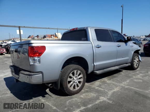 2010 Toyota Tundra Limited z VIN 5TFFY5F18AX078860, wystawiony jako Copart lot #66655125 z przebiegiem 158 273 mil mil oraz Szkoda całkowita • Salvage title. Historia ofert i sprzedaży dostępna na DreamBid. Obrazek 3.