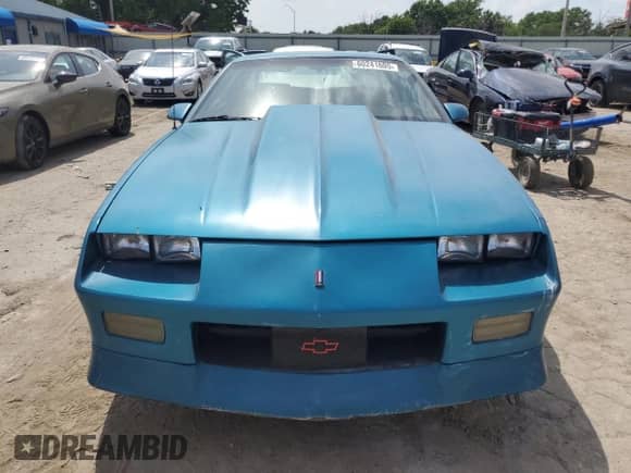 1992 Chevrolet Camaro RS с VIN 1G1FP23E5NL126751, выставлен на аукционе Copart как лот 60241605 с пробегом 201 481 миль миль и Списание • Salvage title. История ставок и продаж доступна на DreamBid. Изображение 5.