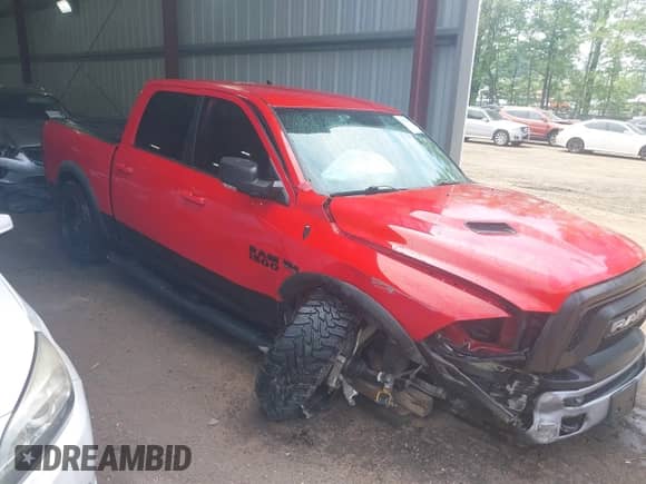 2017 Ram 1500 Rebel z VIN 1C6RR7YT7HS553644, wystawiony jako IAAI lot #42171417 z przebiegiem 191 069 mil mil oraz . Historia ofert i sprzedaży dostępna na DreamBid. Obrazek 1.