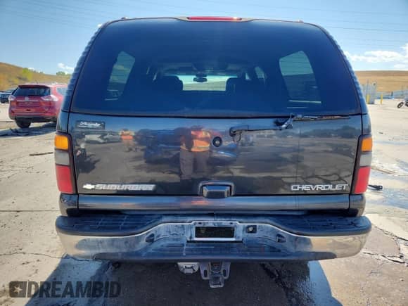 2005 Chevrolet Suburban Z71 с VIN 3GNFK16Z65G186542, выставлен на аукционе Copart как лот 81463155 с пробегом 202 468 миль миль и Списание • Salvage title. История ставок и продаж доступна на DreamBid. Изображение 6.