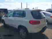 2015 Volkswagen Tiguan S with VIN WVGAV7AX8FW567004, listed as a IAAI auction lot 43396121 with 109,393 mi miles and . Bid and sale history available at DreamBid. Image 3.