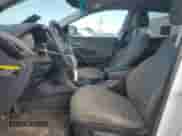 2018 Hyundai Santa Fe 2.4L с VIN 5NMZTDLB9JH060718, выставлен на аукционе Copart как лот 83770345 с пробегом 122 039 миль миль и Списание • Salvage title. История ставок и продаж доступна на DreamBid. Изображение 7.