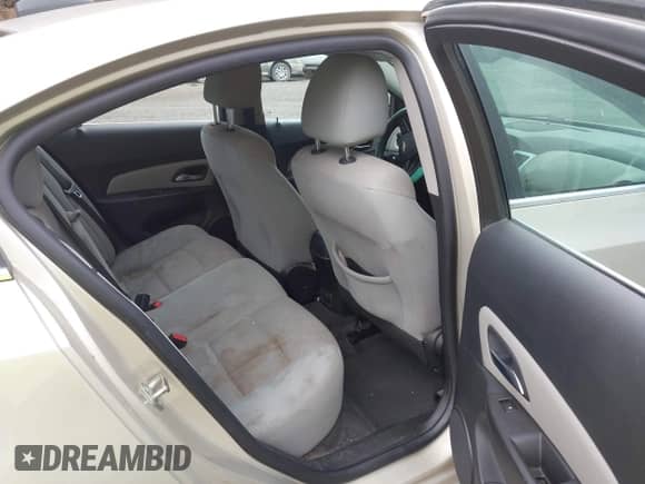 2015 Chevrolet Cruze ECO с VIN 1G1PH5SB6F7136578, выставлен на аукционе IAAI как лот 43146534 с пробегом 181 962 миль миль и . История ставок и продаж доступна на DreamBid. Изображение 8.