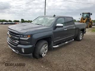 2018 Chevrolet Silverado 1500 LTZ z VIN 3GCUKSECXJG291663, wystawiony jako Copart lot #68775185 z przebiegiem 117 087 mil mil oraz Czysty tytuł • Clean title. Historia ofert i sprzedaży dostępna na DreamBid. Obrazek 1.