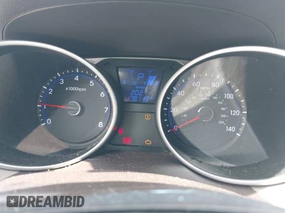 2014 Hyundai Tucson GLS with VIN KM8JT3AF2EU829227, listed as a IAAI auction lot 43047926 with 178,119 mi miles and . Bid and sale history available at DreamBid. Image 7.