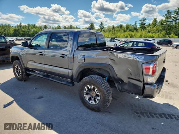 2021 Toyota Tacoma SR with VIN 3TMCZ5ANXMM439252, listed as a Copart auction lot 70420565 with 60,463 mi miles and Salvage title. Bid and sale history available at DreamBid. Image 2.