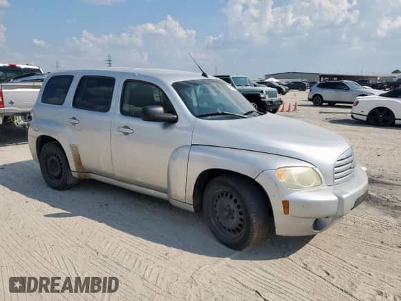 2011 Chevrolet HHR LS with VIN 3GNBAAFW4BS546343, listed as a Copart auction lot 81040425 with 205,234 mi miles and Salvage title. Bid and sale history available at DreamBid. Image 4.