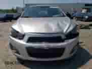 2012 Chevrolet Sonic LTZ с VIN 1G1JF6SBXC4214438, выставлен на аукционе Copart как лот 64071165 с пробегом 152 503 миль миль и Списание • Salvage title. История ставок и продаж доступна на DreamBid. Изображение 5.