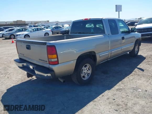 2002 Chevrolet Silverado 1500 LS with VIN 2GCEC19TX21415253, listed as a IAAI auction lot 41788212 with 146,312 mi miles and . Bid and sale history available at DreamBid. Image 4.
