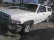 1997 Dodge 1500 z VIN 3B7HC13Z9VG759680, wystawiony jako IAAI lot #41280933 z przebiegiem 123 064 mil mil oraz . Historia ofert i sprzedaży dostępna na DreamBid. Obrazek 2.