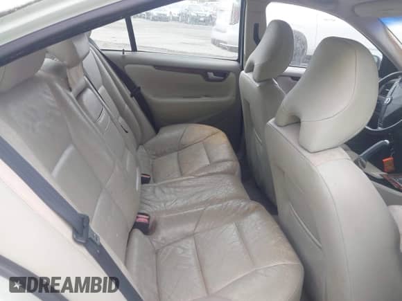2009 Volvo S60 2.5T with VIN YV1RS592492735787, listed as a IAAI auction lot 42656542 with Not provided miles and . Bid and sale history available at DreamBid. Image 8.