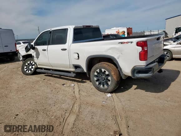 2020 Chevrolet Silverado 2500HD Custom с VIN 1GC4YME71LF203715, выставлен на аукционе Copart как лот 57292125 с пробегом 139 615 миль миль и Списание • Salvage title. История ставок и продаж доступна на DreamBid. Изображение 2.