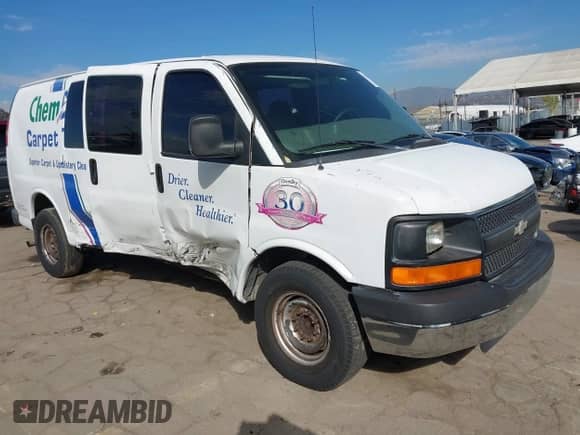 2007 Chevrolet Express Cargo с VIN 1GCGG25V871251024, выставлен на аукционе IAAI как лот 43511677 с пробегом 257 153 миль миль и . История ставок и продаж доступна на DreamBid. Изображение 1.
