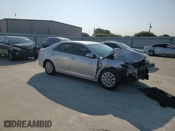 2014 Toyota Camry L с VIN 4T4BF1FK6ER350885, выставлен на аукционе Copart как лот 72104345 с пробегом 168 250 миль миль и Списание • Salvage title. История ставок и продаж доступна на DreamBid. Изображение 14.